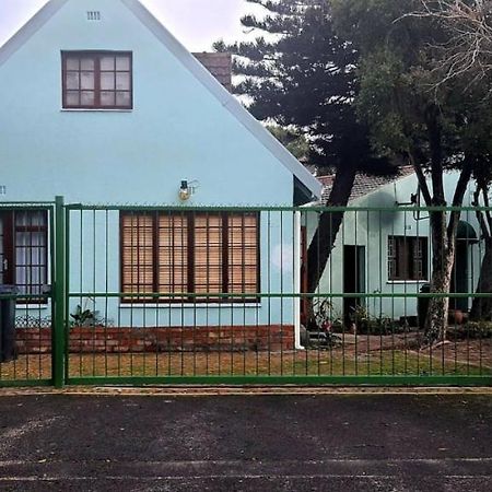 Cozy Cottage +/- 500M From The Beach Cape Town Ngoại thất bức ảnh